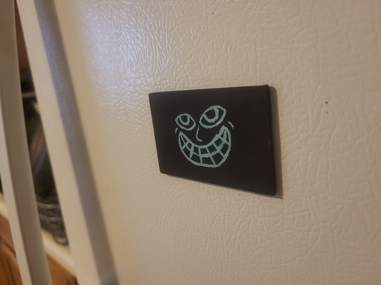 Void Face Magnet (Glow in the Dark)